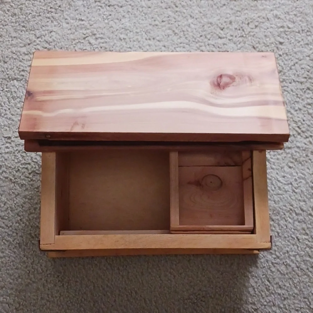 Vintage Handcrafted Small Jewelry Box/Chest